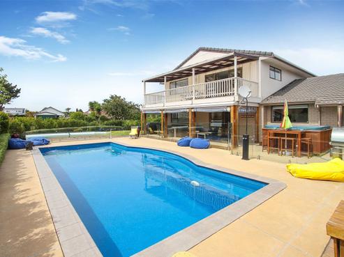 33 Stella Drive, Clarks Beach