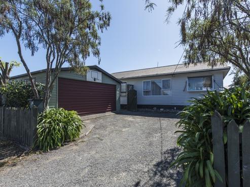 4 Palm Avenue, Stoke