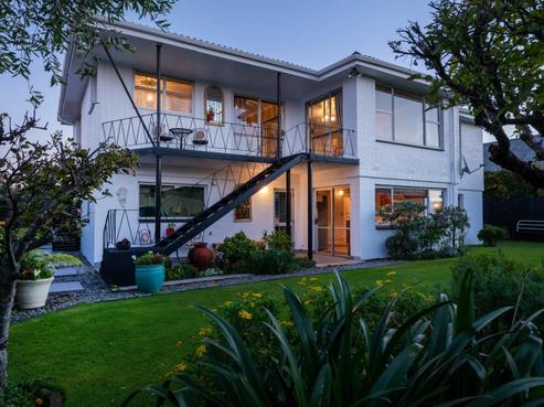 17 Grey Street, Glenholme