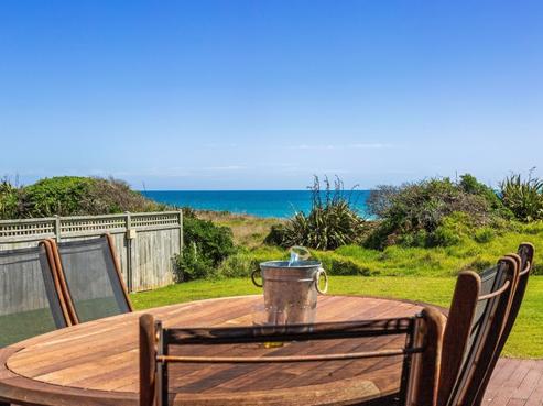 282 Tai Road, Opunake