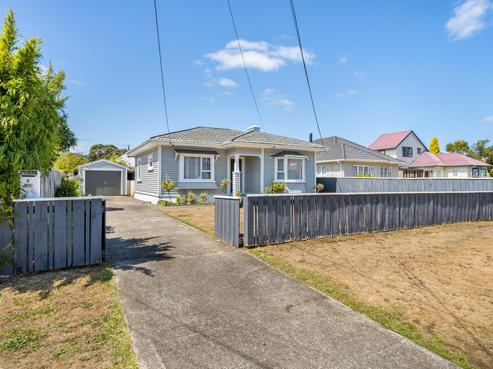 9 Saint James Avenue, Boulcott