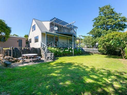 3 Lindaver Grove, Merrilands