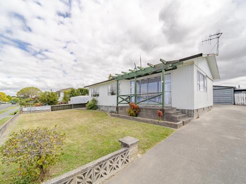 52 Freyberg Avenue, Tamatea