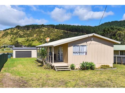 30 Cordyline Road, Port Waikato