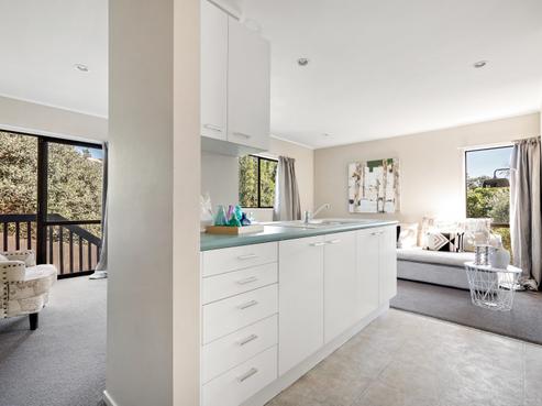 2/34 School Road, Morningside