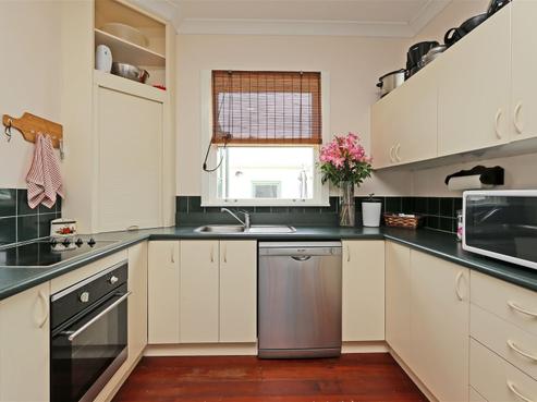 1101 Saint Aubyn Street East, Parkvale