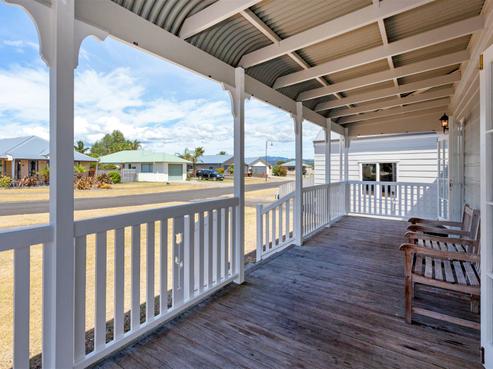 17 Pipi Dune, Whitianga