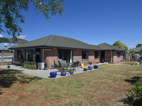 8 Allport Close, Richmond