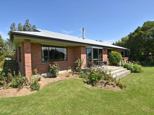 305 Wallacetown Lorneville Highway, Makarewa
