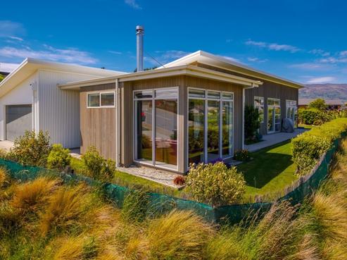 10 Mcleod Avenue, Wanaka