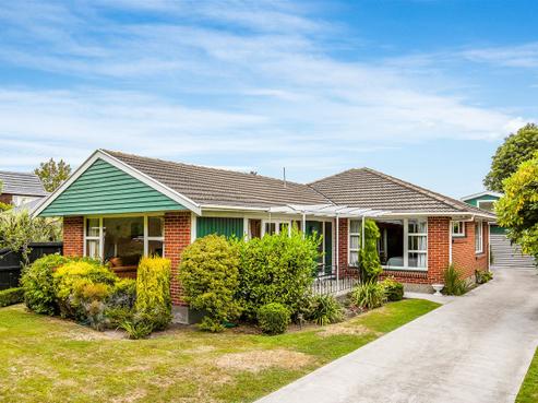 249 Memorial Avenue, Burnside