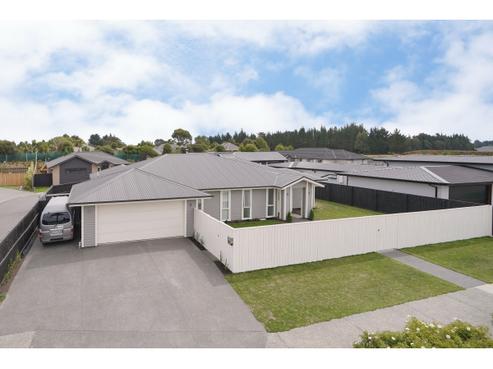 87 Bayliss Drive, Woodend Beach