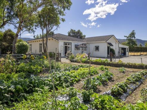 122 Boundary Road, Featherston