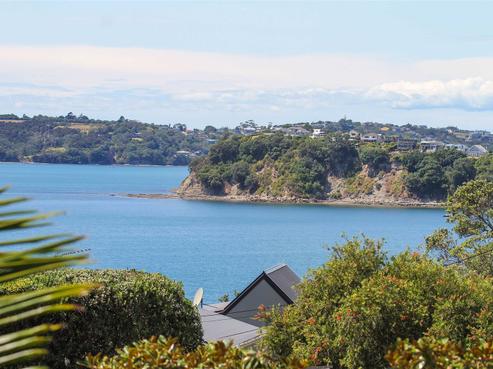 155 Vipond Road, Stanmore Bay