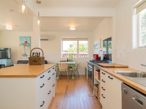 60B South Highway, Whitianga