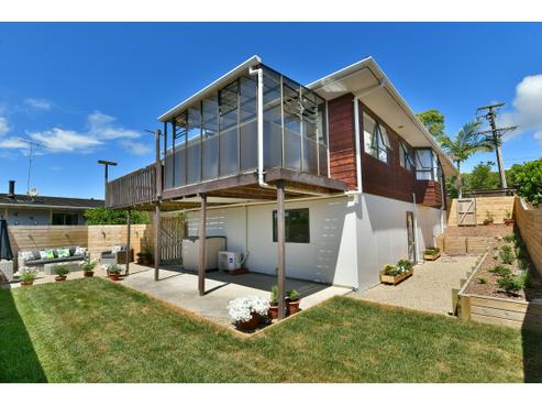 360A Whangaparaoa Road, Stanmore Bay