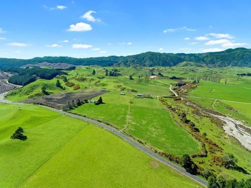 3733 Galatea Road, Galatea