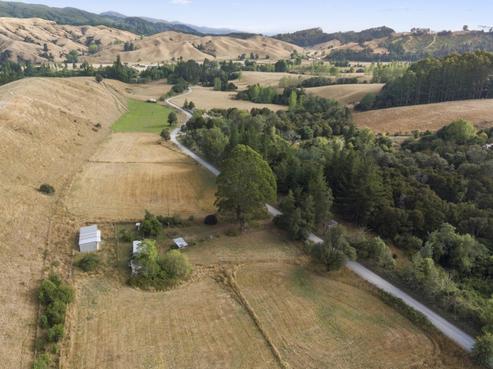 102 Sunday Creek Road, Thorpe