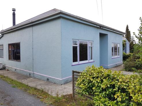 28 Main Road, Clinton and Surrounds