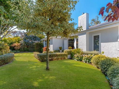 15 Mcmaster Street, Greytown