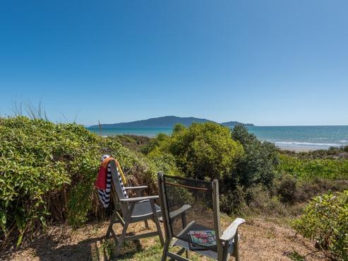 91 Field Way, Waikanae Beach