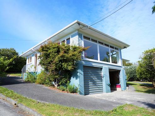 21 Hilltop Avenue, Morningside