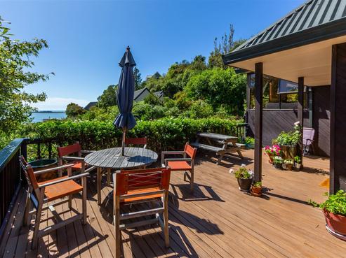 12 Valencia Lane, Mount Pleasant