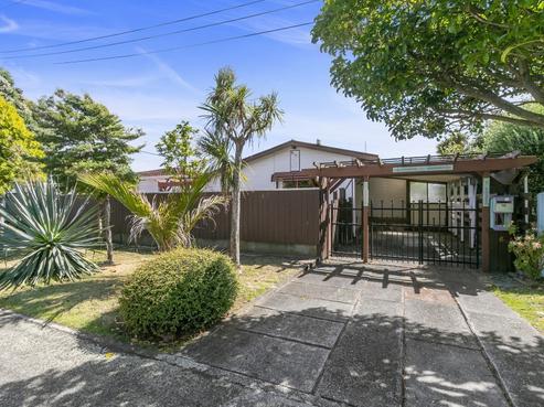 16 Konini Street, Eastbourne