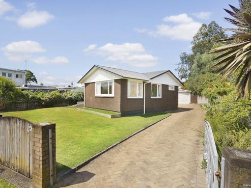 6 Jupiter Street, Rosehill