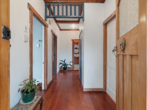 24 Bond Street, Hamilton East