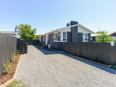 405 Kotuku Street, Camberley