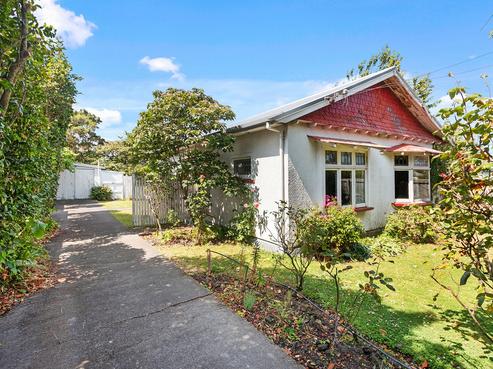 27 Gibbon Street, Sydenham