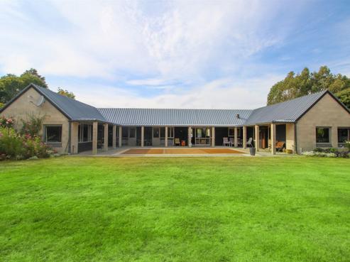 73 Hedley Road, Levels
