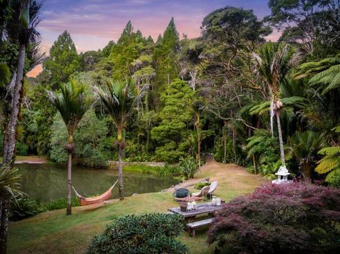 112 Opanuku Road, Henderson Valley