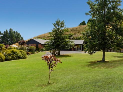 34 Piro Place, Acacia Bay