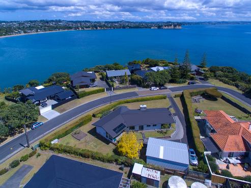 13 The Crescent, Tindalls Beach