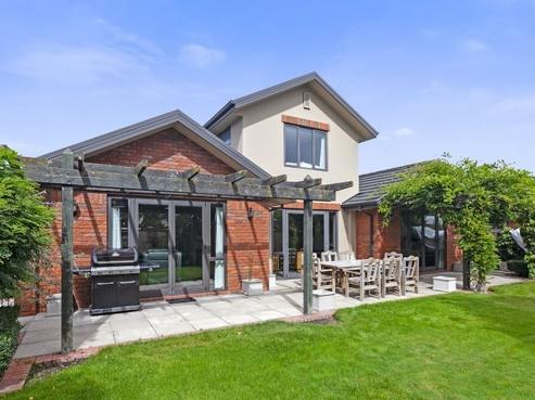 28 Glasnevin Drive, Casebrook