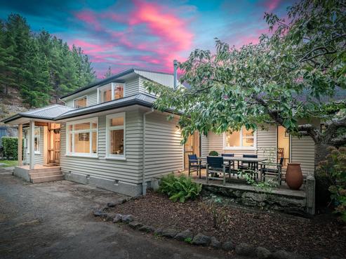 66 Heberden Avenue, Sumner