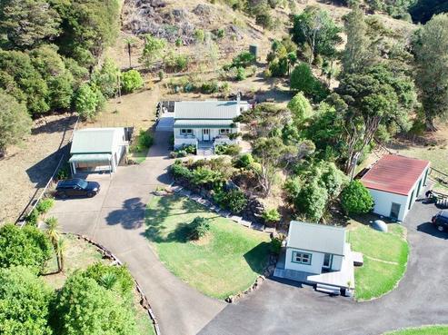 152 Moewai Road, Whitianga