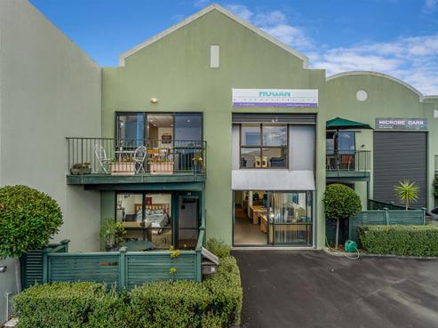 24/6 Airborne Road, Rosedale