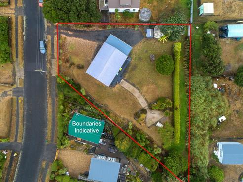 15 Cordyline Road, Port Waikato