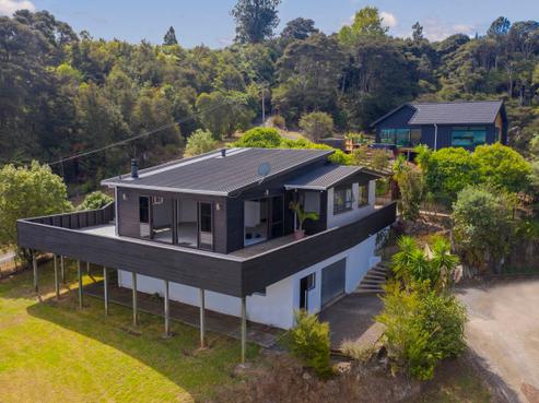 4 Pohutukawa Grove, Whitianga
