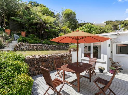 38 Coromandel Road, Oneroa