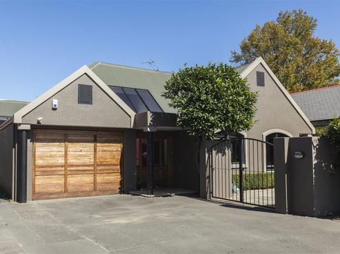 1/135 Fendalton Road, Fendalton