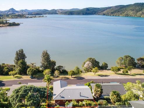 217 Tukere Drive, Whangamata