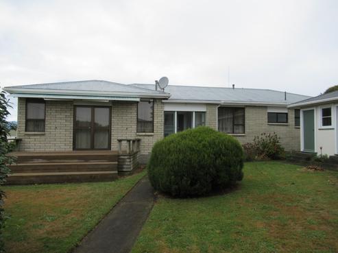 451 Kuku Beach Road, Manakau