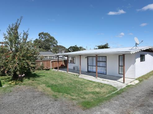 10 Vera Street, Marton