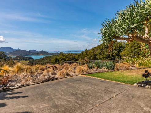 139 Owhiwa Road, Parua Bay