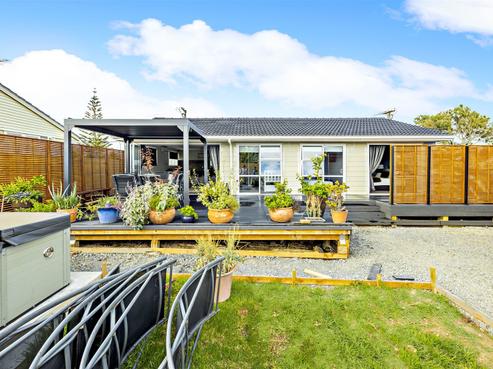 4 Geraldine Road, Otara