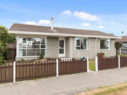 65 Vanguard Drive, Broomfield